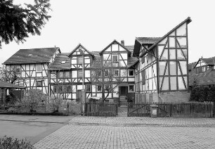 Hofanlage; Kaufungen, Raiffeisenstraße 13