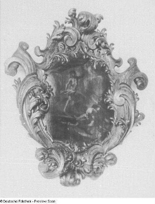 Barock-Kartusche aus der Kirche in Göda bei Bautzen : Barock-Kartusche aus der Kirche in Göda bei Bautzen. In der Mitte: Auferstehung Christi. Holzschnitzerei, bemalt und vergoldet. Verwalter, Kunstgewerbemuseum Dresden