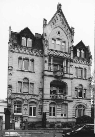 Hanau, Corniceliusstraße 12