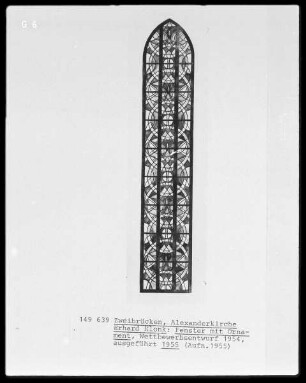 Fenster mit Ornament