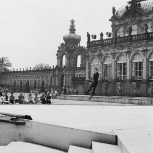 Zwinger Ballettprobe : Ballettprobe vor dem Wallpavillon im Dresdner Zwinger