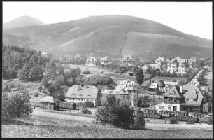 Jonsdorf. Blick auf Jonsdorf