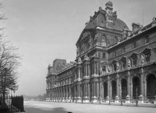 Palais du Louvre / Musée National du Louvre — Aile nord des Tuileries — Pavillon Richelieu