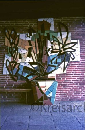 Mittelschule [Gemeinschaftsschule] Harksheide: Am Exerzierplatz: Kunst am Bau: Keramik-Wandbild