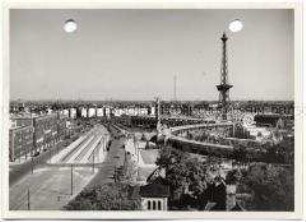 Berlin, Charlottenburg, Ausstellungsgelände und Funkturm