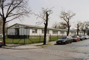Sächsische Landesbibliothek - Staats- und Universitätsbibliothek Dresden. Zweigbibliothek Wirtschaftswissenschaften. Baracke 19/20
