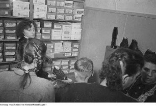 Konsumgenossenschaft. Fahrendes Kaufhaus, September/Oktober 1954