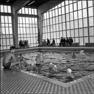Osterbergschule, Lehrschwimmbecken