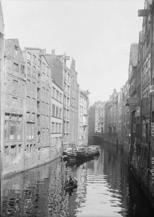 Fleet bei der Gröningerstraße