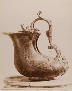 Napoli - Museo Nazionale. Lattiera in bronzo, con manico stupendamente lavorato