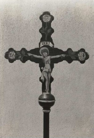 Weißenberg-Gröditz. Dorfkirche. Vortragekreuz