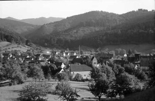 Sulzburg: von oben und Blick ins Tal