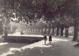 Wall, Schulweg vom Lyzeum zur Freiligrathbrücke. Detmold