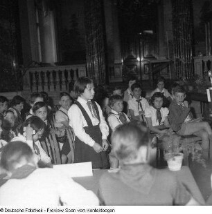 Junge Pioniere; Pioniere mit Maurerbrigadier; Heinitz und Hartmann