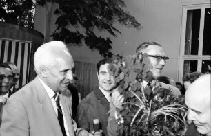 16. Tagung 1966 Mediziner; Maikäferrede: Nahsicht: Severo Ochoa, Graf Lennart Bernadotte, André F. Cournand,