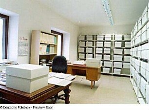 Sächsische Landesbibliothek - Staats- und Universitätsbibliothek Dresden. Außenstelle Deutsche Fotothek. 2. Obergeschoss. Positivmagazin : Dresden-Neustadt, Bautzner Straße 19. Sächsische Landesbibliothek - Staats- und Universitätsbibliothek Dresden. Außenstelle Deutsche Fotothek. 2. Obergeschoss. Positivmagazin
