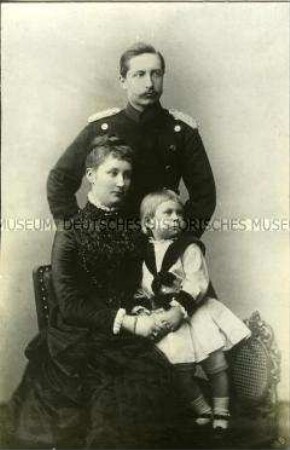Wilhelm und Auguste Viktoria mit ihrem Sohn Prinz Wilhelm
