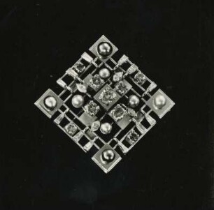 Brosche von Elisabeth Treskow