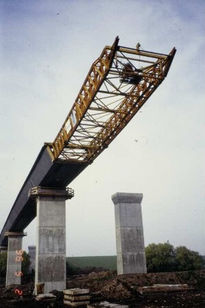 Schrote-Talbrücke westl. Magdeburg