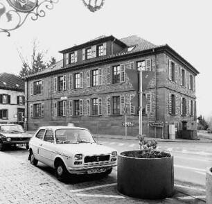 Michelstadt, Erbacher Straße 9, Kellereibergstraße 2