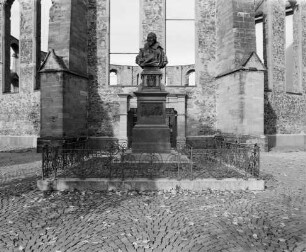 Hanau, Gesamtanlage Französische Allee mit Wallonisch-Niederländischer Kirche