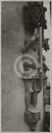 Eckfigur am Rathausturm Jauer