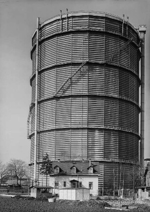 Dresden-Reick, Gaswerk, VEB Energieversorgung, Gasometer, Neubau 1960
