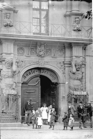 Portal am Großen Berlin. Gebäude zählt zur Großen Brauhausstraße 16 (Saale-Zeitung)