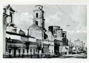 Blick auf die Pokrowkirche im russischen Orjol