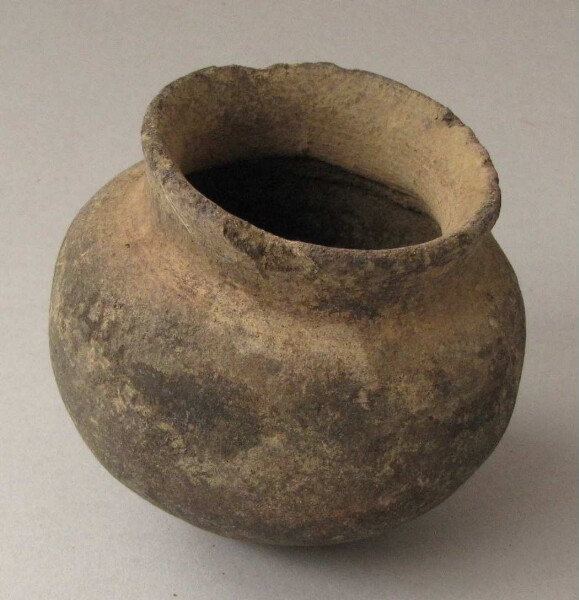 Clay vessel