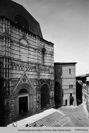 San Giovanni, Siena