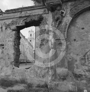 Portalfragment des ehemaligen Zeughauses Glogau