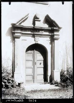 Schloß; Portal