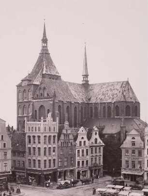 Rostock, Marienkirche : Rostock. Marienkirche. Ansicht von Südosten