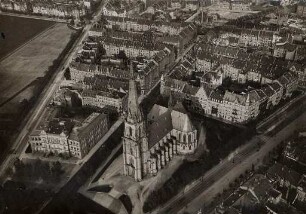 Luftbildaufnahmen von Karlsruhe. Oststadt - Bernharduskirche