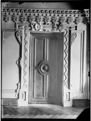 Baden-Baden Neues Schloss Hauptbau Tür zum Speisesaal (erbaut, 16./17. Jahrhundert)