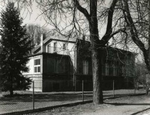 Bad Muskau-Köbeln, Forster Straße 7. Fabrikantenvilla (um 1875)