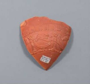 Teilstück einer Reliefschüssel als Brennprobe
