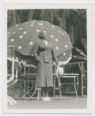 Marlene Dietrich (Beverly Hills, 1935) (Archivtitel)