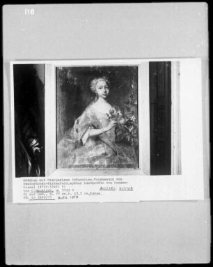 Karoline Prinzessin von Zweibrücken-Birkenfeld mit Orangenbaum