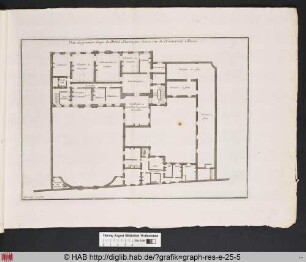 Plan du premier étage de l'Hôtel D'Auvergne seize rue de l'Université à Paris.