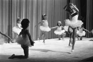 Matinée des Ballett-Studios Colette Merkel im Wohnstift am Erlenweg