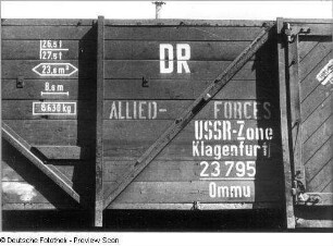 Deutschland. Beschriftung an einem Güterzugwaggon, der in der sowjetischen Besatzungszone eingesetzt ist
