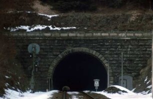 Hochdorfer Tunnel Südportal Einfahrvorsignal Vr2 Lok 211 217