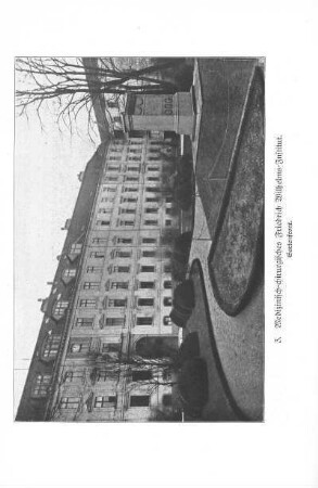 3. Medizinisch-chirurgisches Friedrich Wilhelms-Institut. Gartenfront