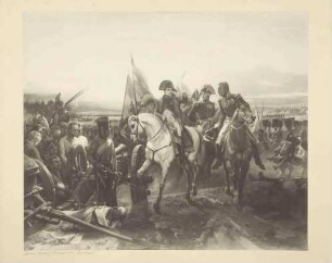 Kaiser Napoleon I. mit Offiziersgefolge, zu Pferd, nach geschlagener Schlacht das Schlachtfeld bei Friedland am 14.06.1807 besichtigend, im Vordergrund links Gefallener, Verwundete bei Geschützstellung, rechts Infanteristen, Verwundetentransport
