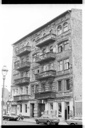 Kleinbildnegativ: Luckenwalder Str. 11, 1981