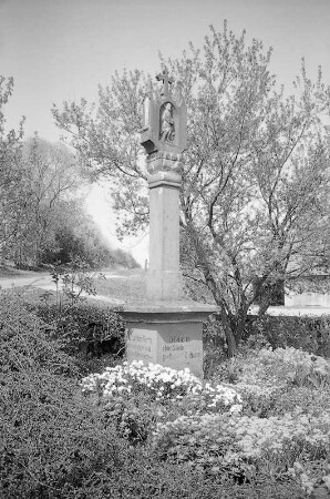 Bildstock (Bildstock); Rasdorf, Rhönstraße 11