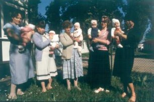 Friedland. Mütter mit ihren Babys im Kinderhaus