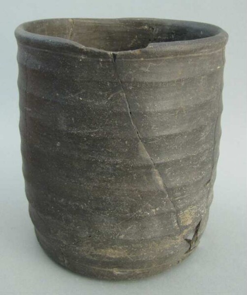 Clay vessel